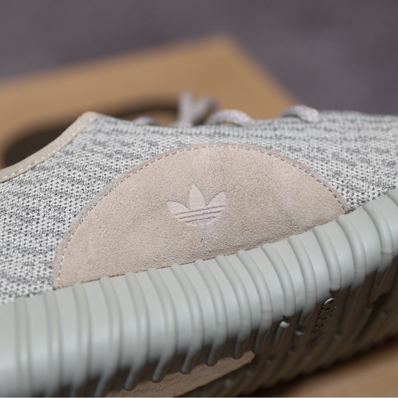 Adidas Yeezy Boost 350 Moonrock - Picture 7 of 8